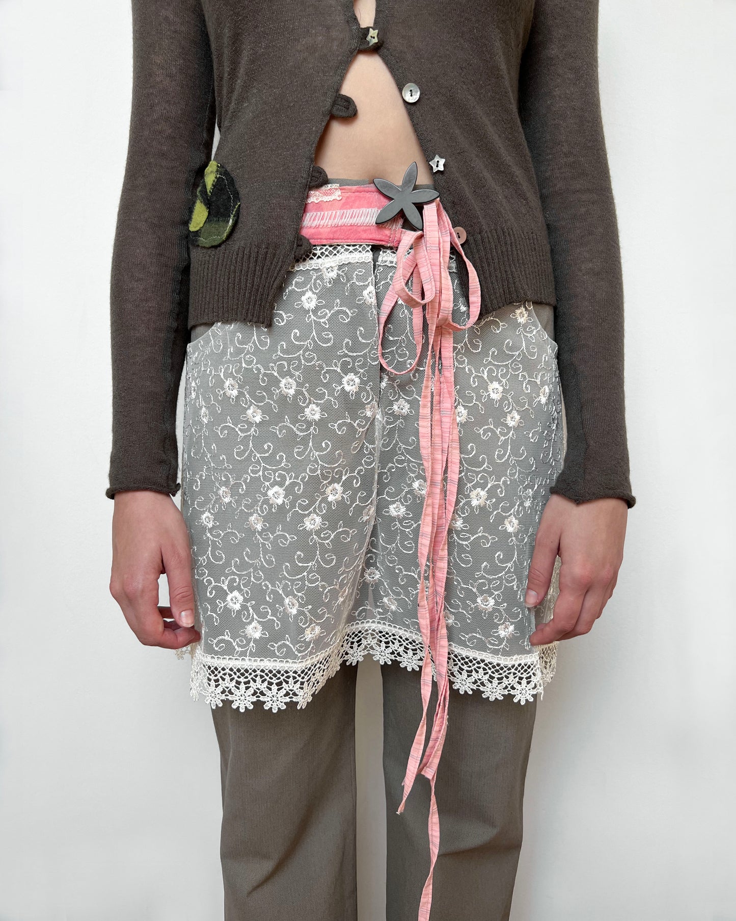 LACES SKIRT TROUSERS