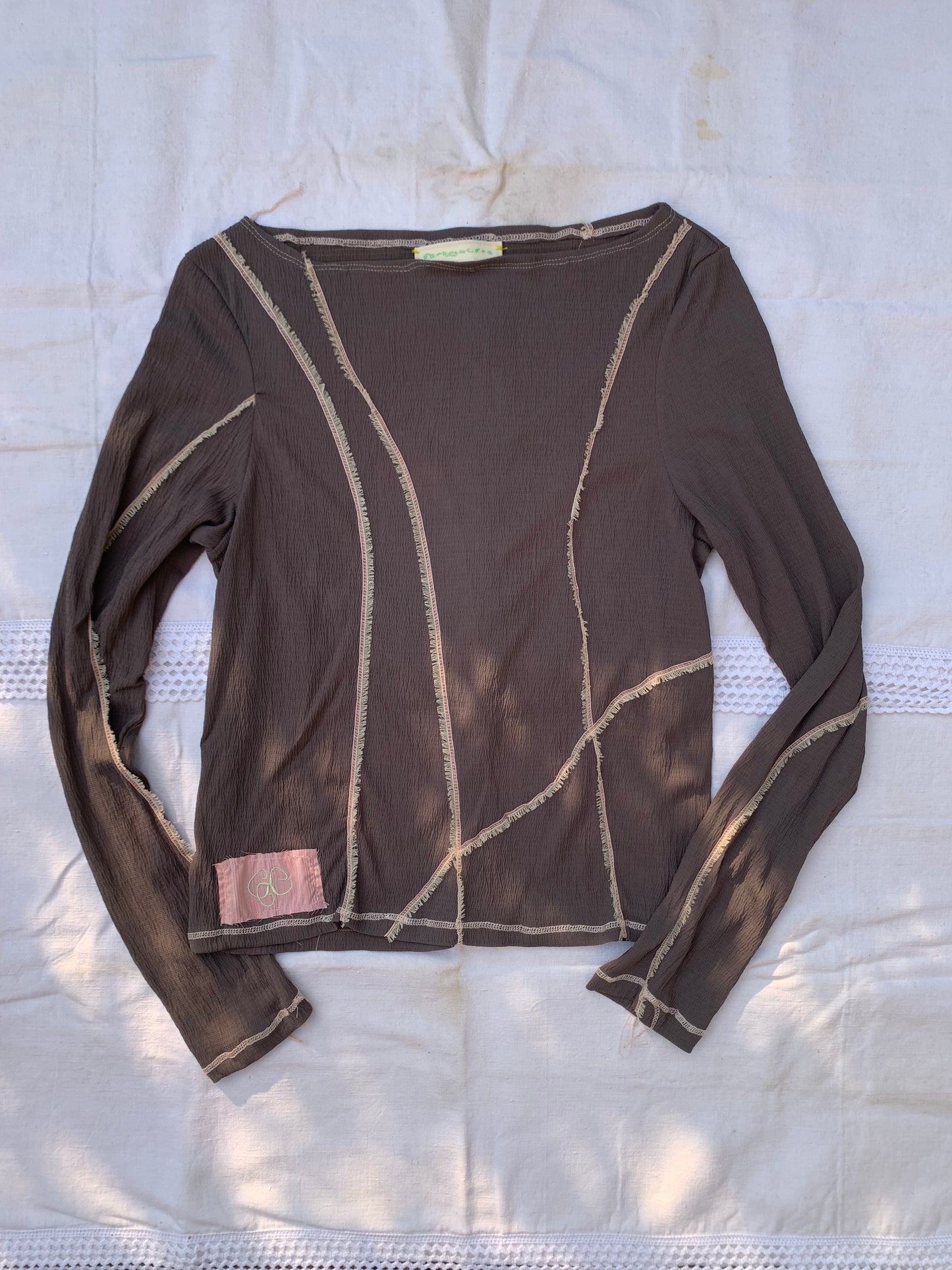 LACES LONG SLEEVE
(ready to ship)